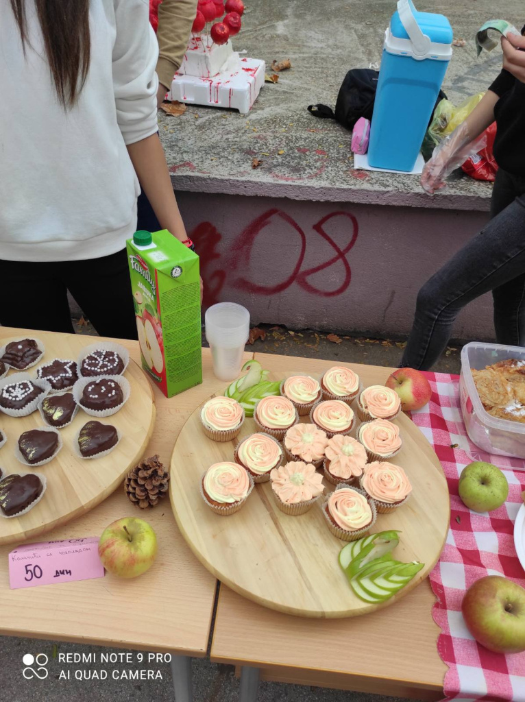 IMG-e4b5e5d1c7ee792f008eb0fc7bb388da-V.jpg IMG-e4b5e5d1c7ee792f008eb0fc7bb388da-V.jpg